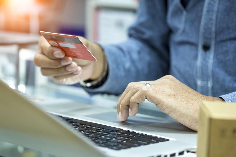 Roubo de contas nos negócios online aumenta 233% - Saiba como se previnir